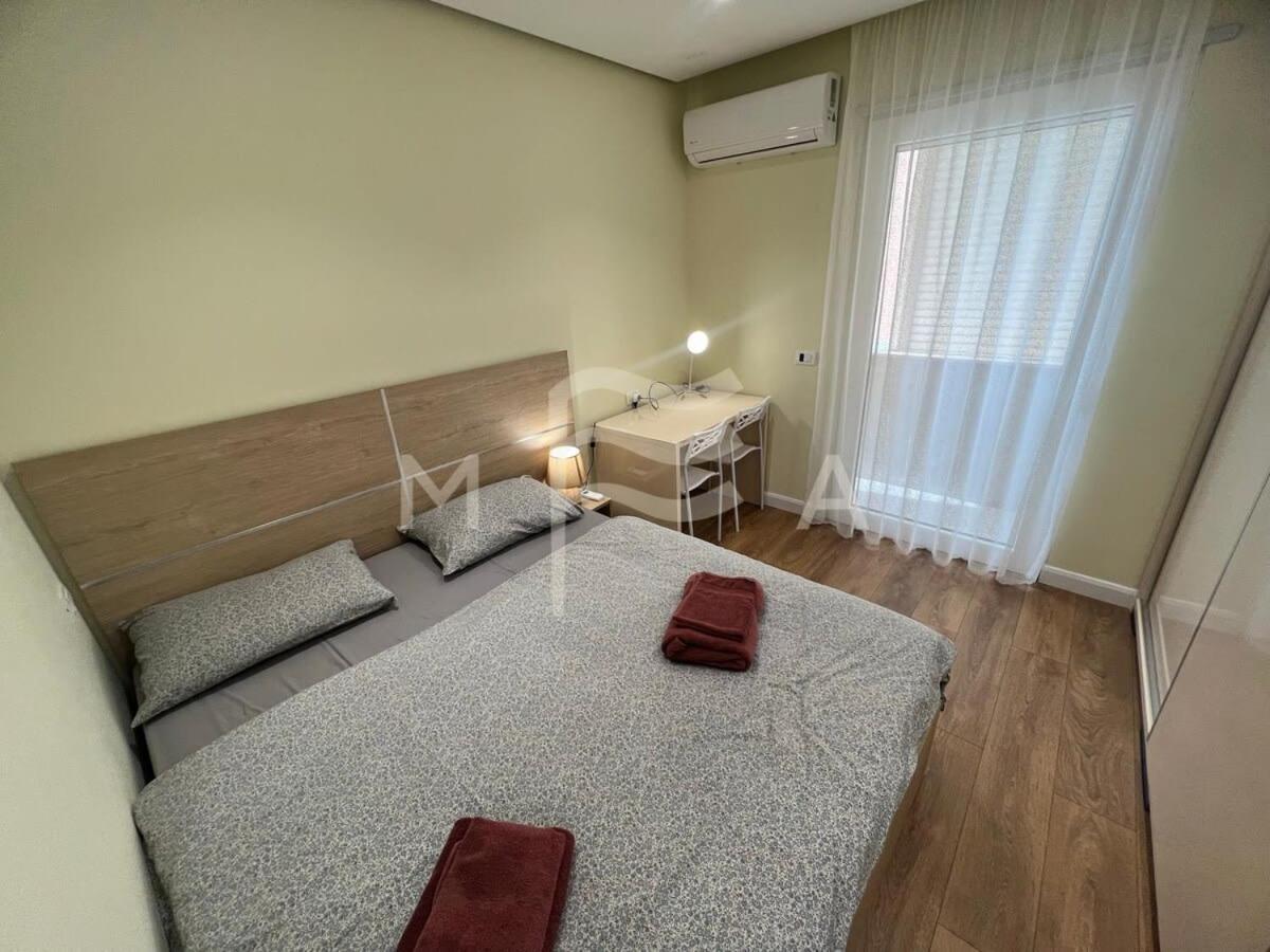 Yacht Club 573 Leilighet Durrës Eksteriør bilde