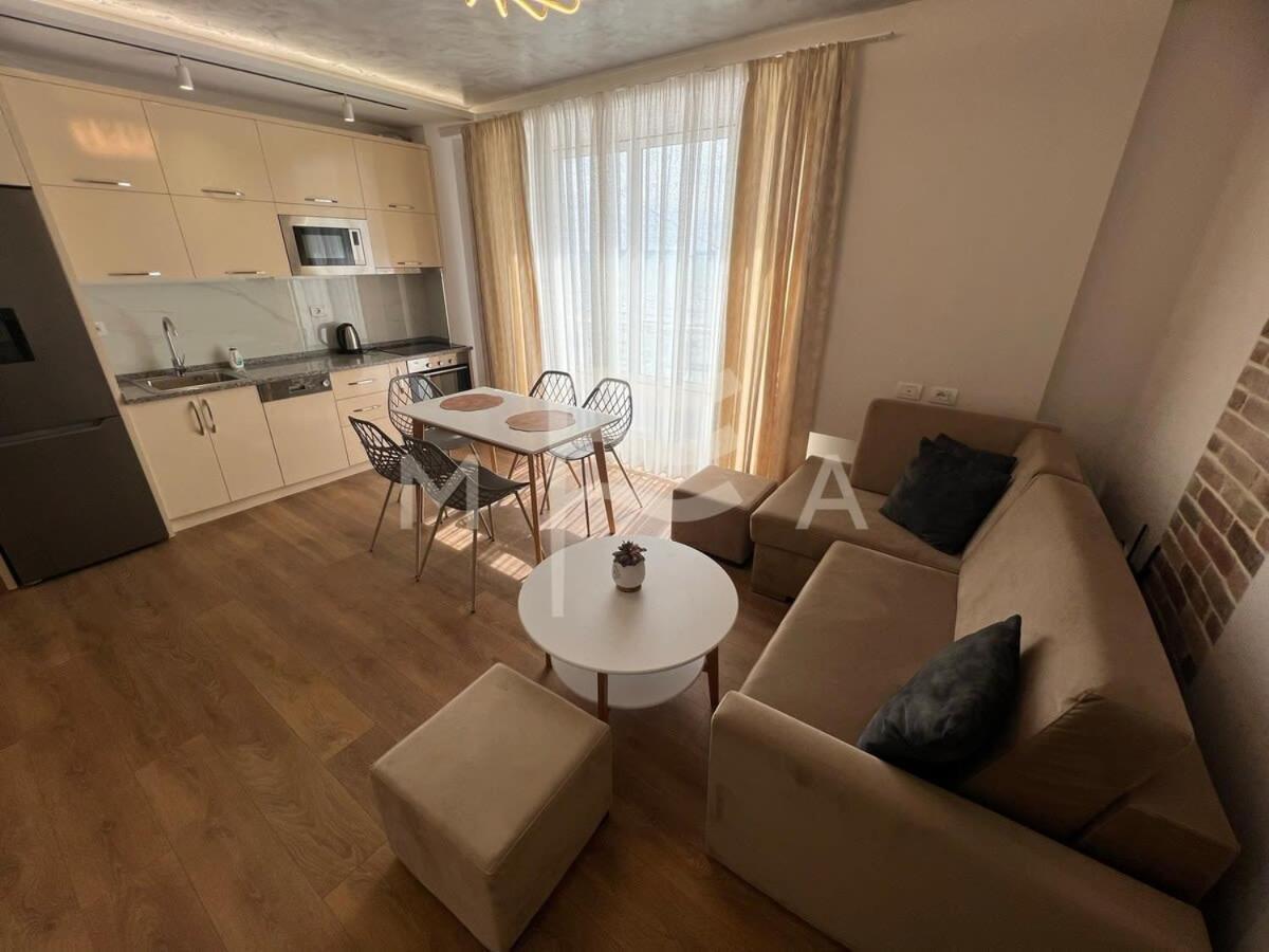 Yacht Club 573 Leilighet Durrës Eksteriør bilde